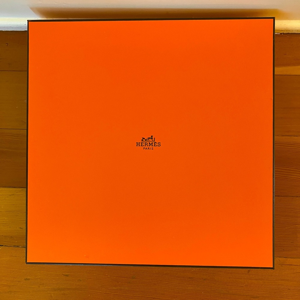 Hermès Orange Boxes